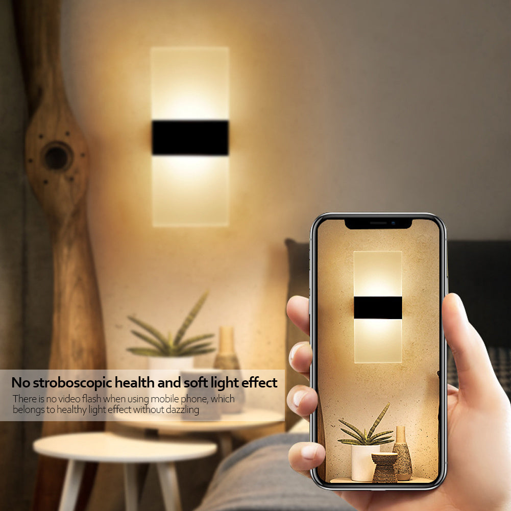 Luminous Flow™ – Smart Wall Lamp